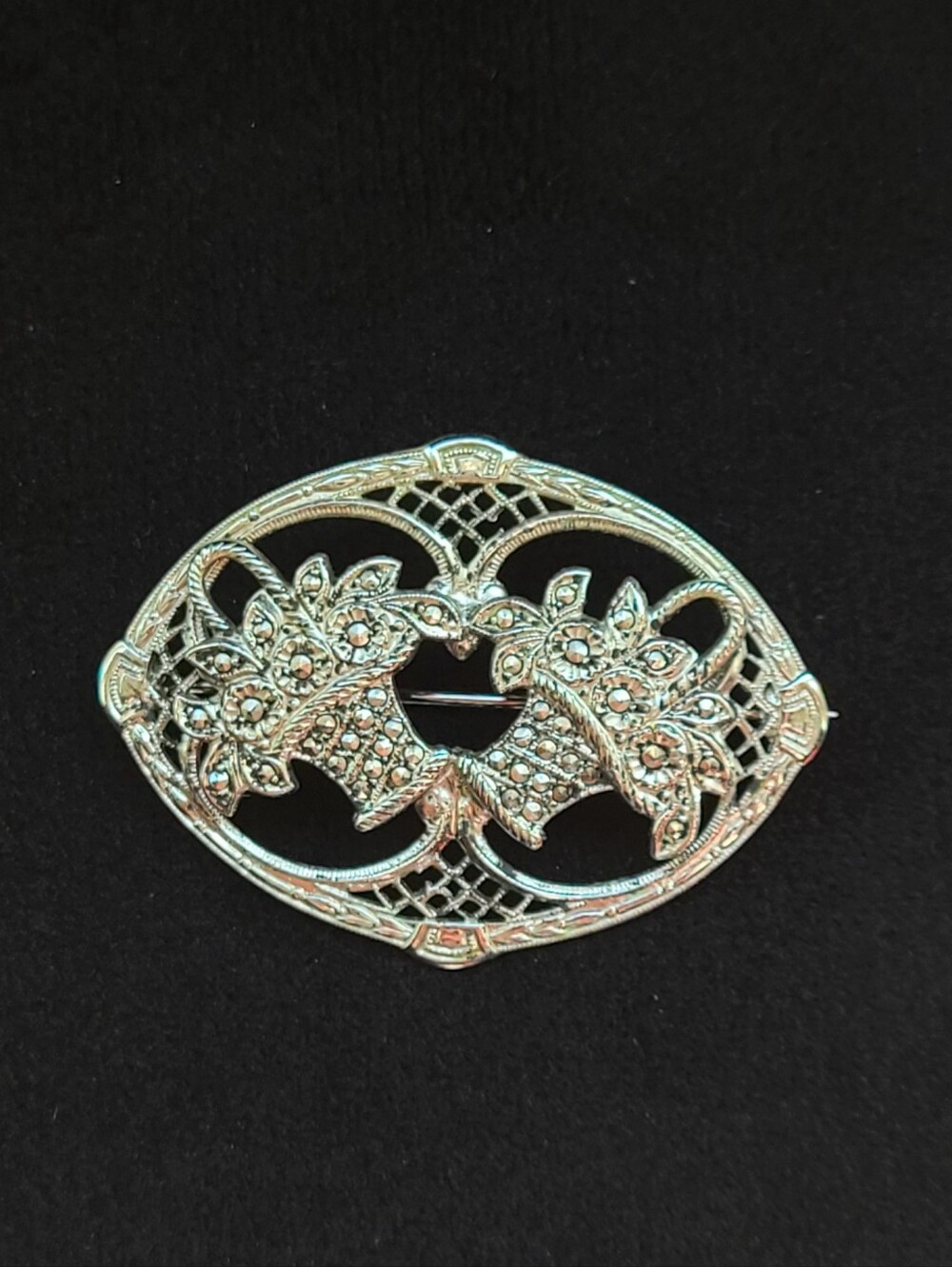 Vintage Art Deco Sterling Silver Brooch